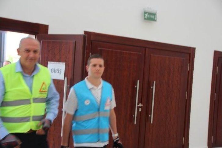 Meclis Üyesinden Örnek Davranış G2