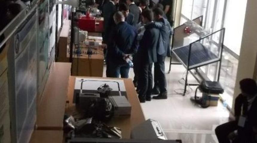 Kt&uuml;&rsquo;de M&uuml;hendislik G&uuml;nleri Bitirme Proje Sergisi