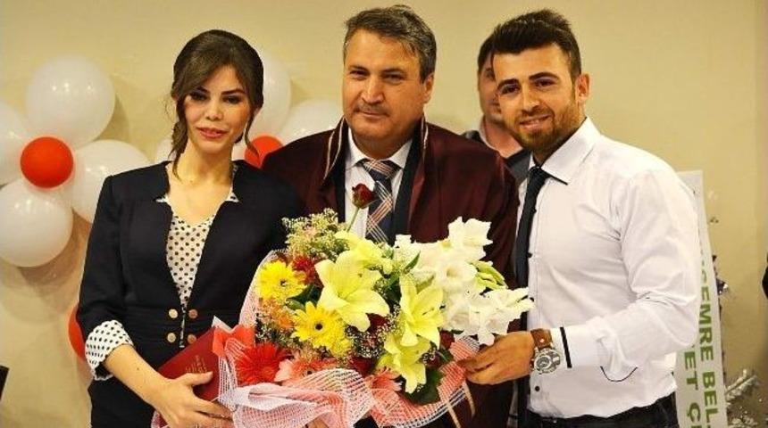 Gen&ccedil; &Ccedil;ift Tarihe Ge&ccedil;ti