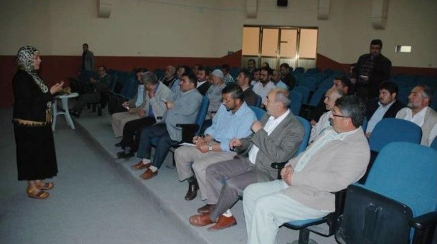 Yerk&ouml;y&rsquo;de İmamlara &ldquo;aile İ&ccedil;i İletişim&rdquo; Anlatıldı