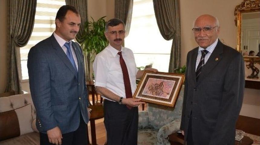 Vali Bektaş Ziyaret&ccedil;ilerini Ağırlıyor