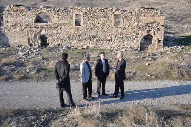 Palu’da Tarihi Mekanlar Restore Ediliyor 1