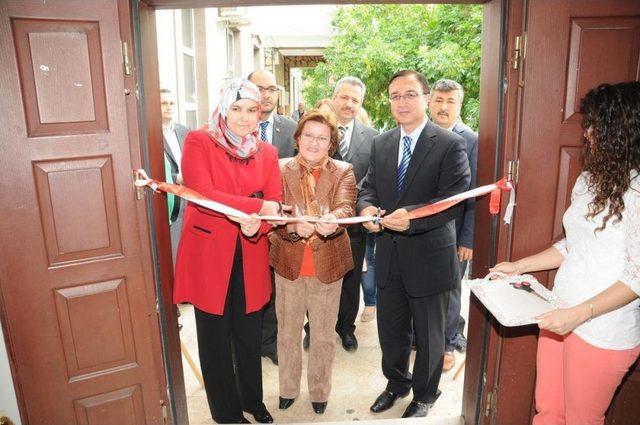 Polatlı da "Ahşap Ve Seramik Kursiyerleri Sergisi" A&ccedil;ıldı 1