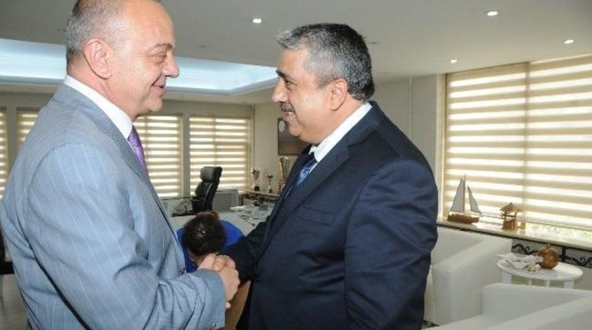 Manisa Emniyet M&uuml;d&uuml;r&uuml; Veda Ziyaretlerine Başladı