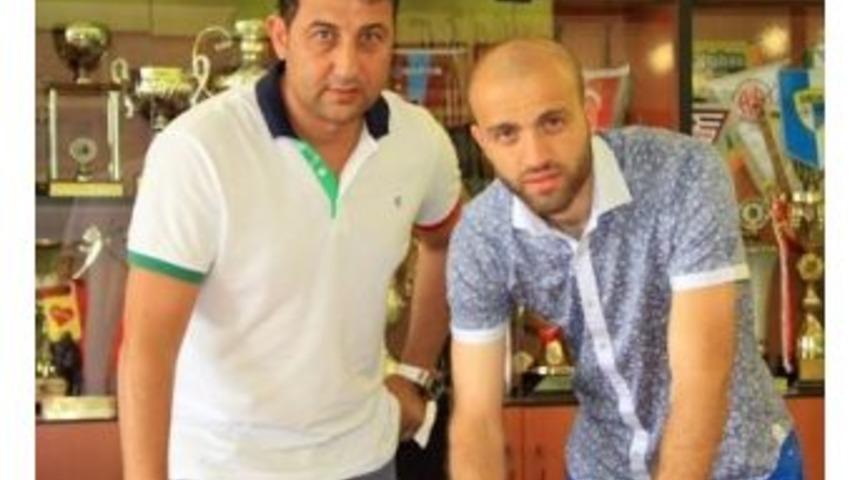 Torku Konyaspor, Mehmet G&uuml;ven'le 1 Yıl S&ouml;zleşme Uzattı