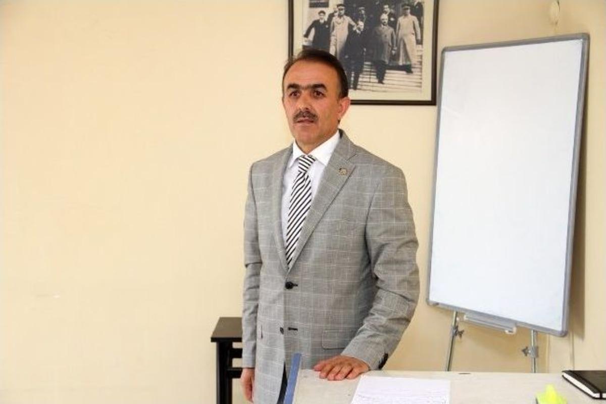 Esenyurt&rsquo;ta 8&rsquo;nci D&ouml;nem Kursiyerleri Sertifikalarına Hak Kazandı