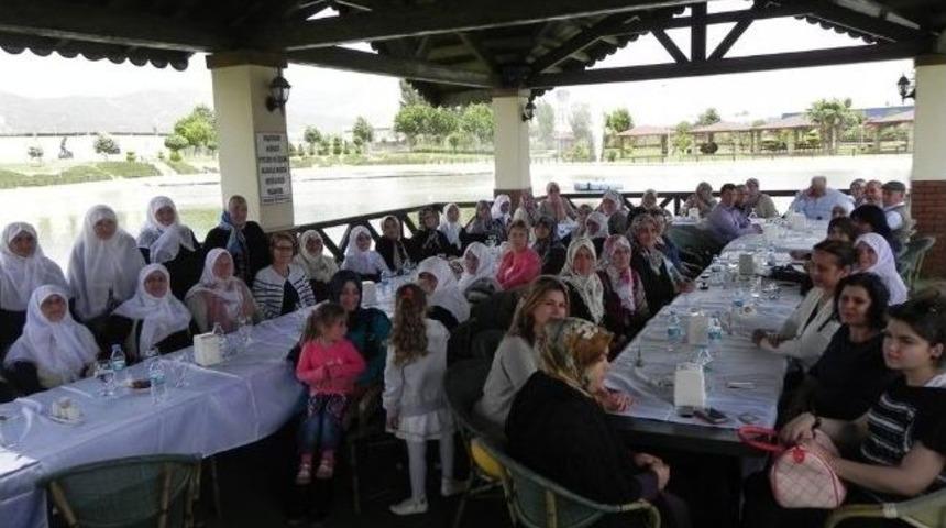 &Ouml;demişli Hanımların K&uuml;lt&uuml;rpark Keyfi