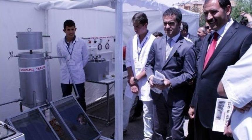 T&uuml;bitak Tabanlı Proje Ve Okul Bazında İş G&uuml;c&uuml; Sergisi A&ccedil;ıldı