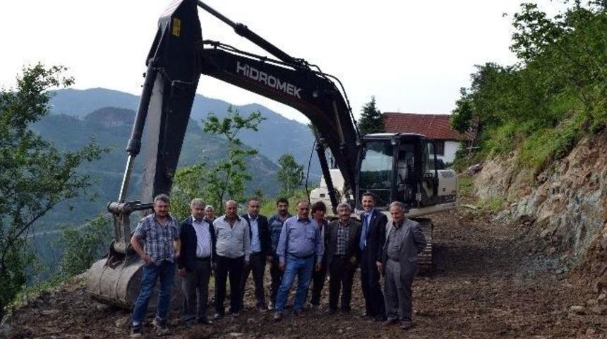 Başkan Kaya, Yol &Ccedil;alışmalarını İnceledi