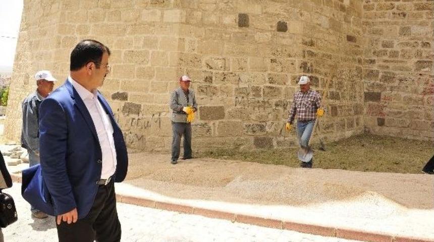 Karaman Kalesi Ramazan&rsquo;a Hazırlanıyor