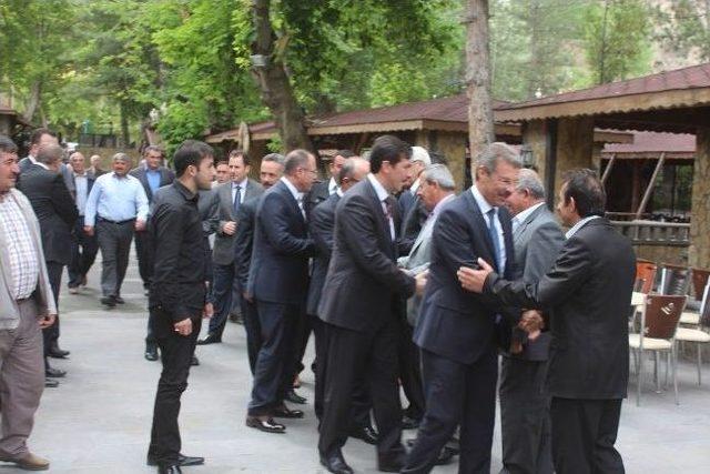 Kayseri Şeker'den, Bünyan'da Pancar Ekimi Yapan Çiftçilere Bilgilendirme Toplantısı