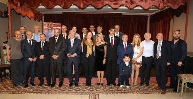 &ldquo;yılın En İyi Proje &Ouml;d&uuml;l&uuml;&rdquo; Başkan Akg&uuml;n&rsquo;e 1