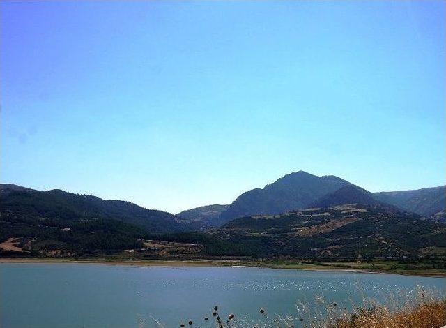 Afşar Barajı&rsquo;ında Sulama Sezonu Başladı 1