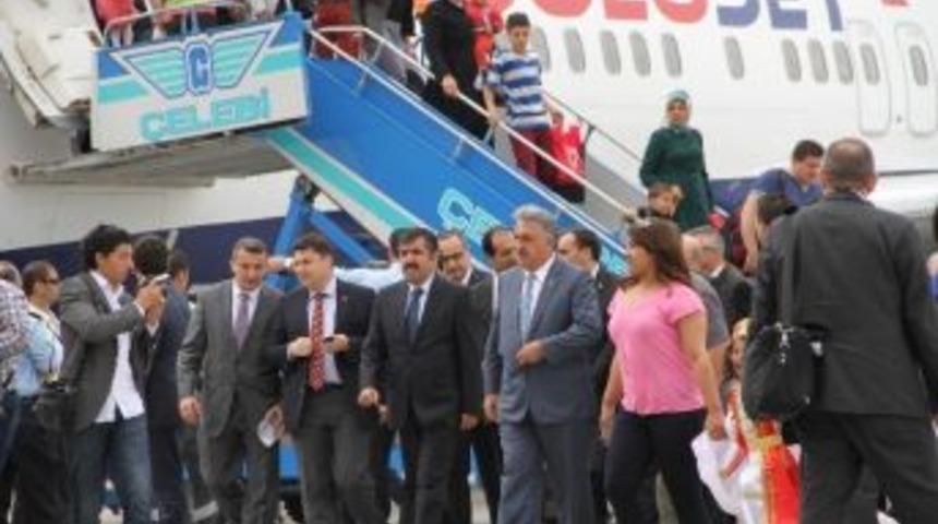 Bakan Yazıcı Van&rsquo;da