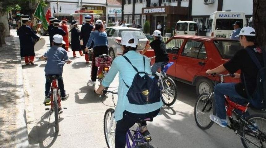 Amasya&rsquo;da Mehterli &Ccedil;evre Y&uuml;r&uuml;y&uuml;ş&uuml;