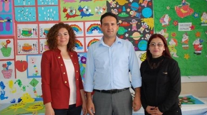 Yalık&ouml;yl&uuml; &Ouml;ğrencilerden Yıl Sonu Sergisi