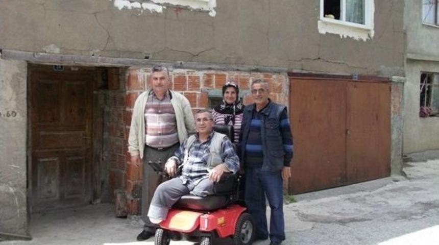 Ak&uuml;l&uuml; Tekerlekli Sandalye Yardımı