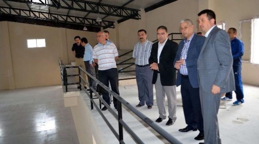 S&ouml;ke&rsquo;nin Yeni Kapalı Spor Salonu Tamamlanıyor