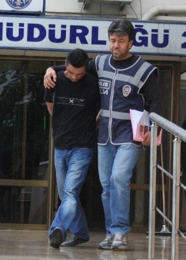 Ş&uuml;phe &Uuml;zerine Yapılan Aramada 40 Bin Liralık Uyuşturucu Bulundu 1