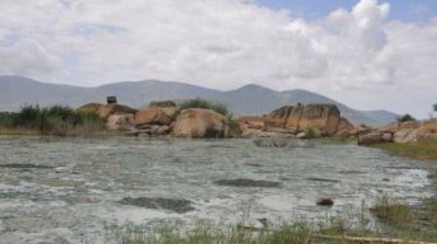 Bafa g&ouml;l&uuml; i&ccedil;in el ele