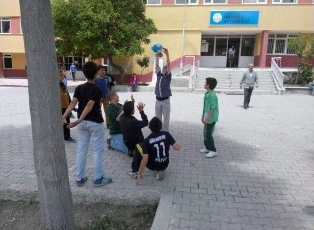 Gediz İl&ccedil;e Milli Eğitim M&uuml;d&uuml;r&uuml; Aydın Okullarda İnceleme Yaptı 3