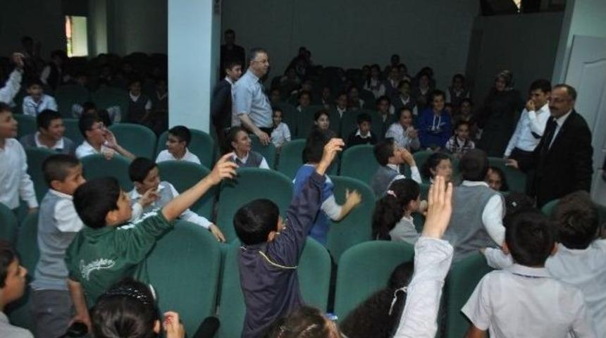 G&uuml;rsu Belediyesi&rsquo;nden &Ouml;ğrencilere &Ccedil;evre Konferansı