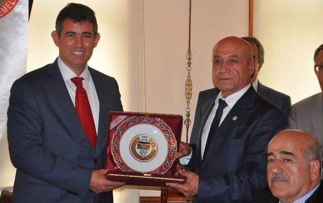 T&uuml;rkiye Barolar Birliği Başkanı Feyzioğlu: 1