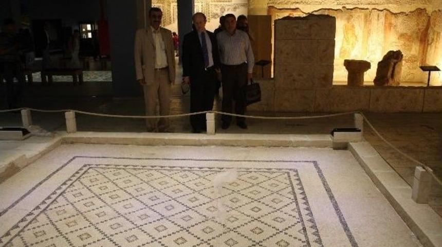İha Genel M&uuml;d&uuml;r&uuml; Thomas Bonifield, Gaziantep İha&rsquo;yi Ziyaret Etti