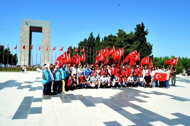 Şehitler Mekânını Gezen Öğrenciler Gaziler Diyarı’na Döndüler