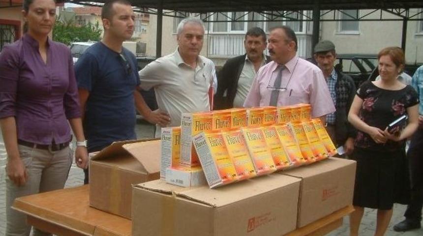 Besicilere &Uuml;cretsiz Kene İlacı Dağıtıldı