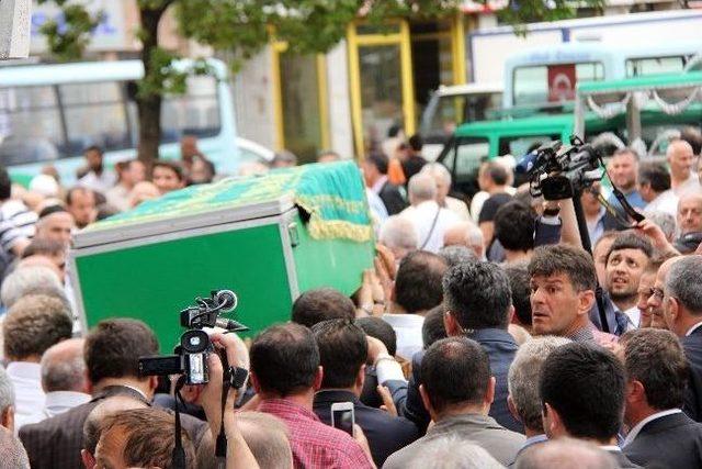 Şevket Yardımcı Defnedildi 2