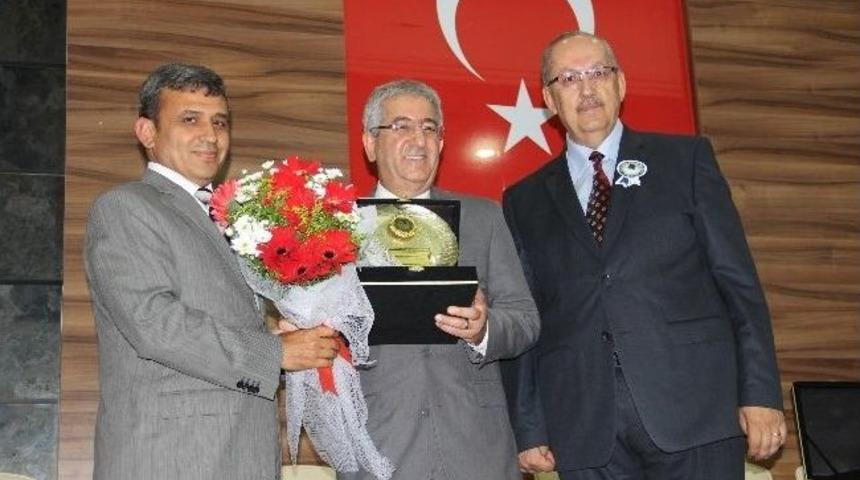 Mersin Smmmo&rsquo;dan Mali M&uuml;şavirlere Plaket