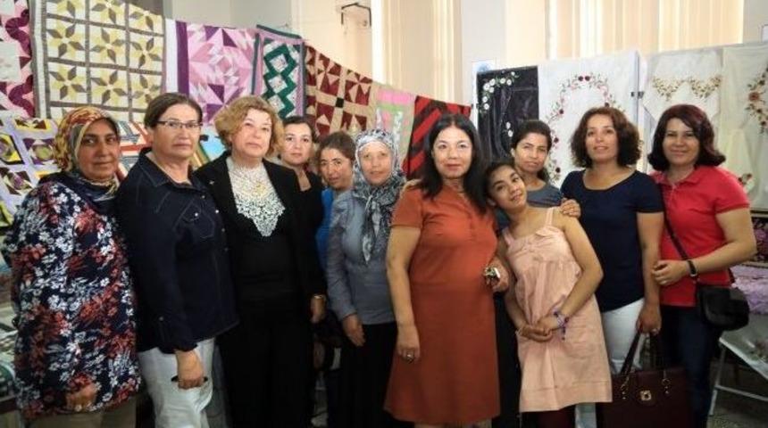 Milas'ta Hanımlar El Becerilerini Sergiledi