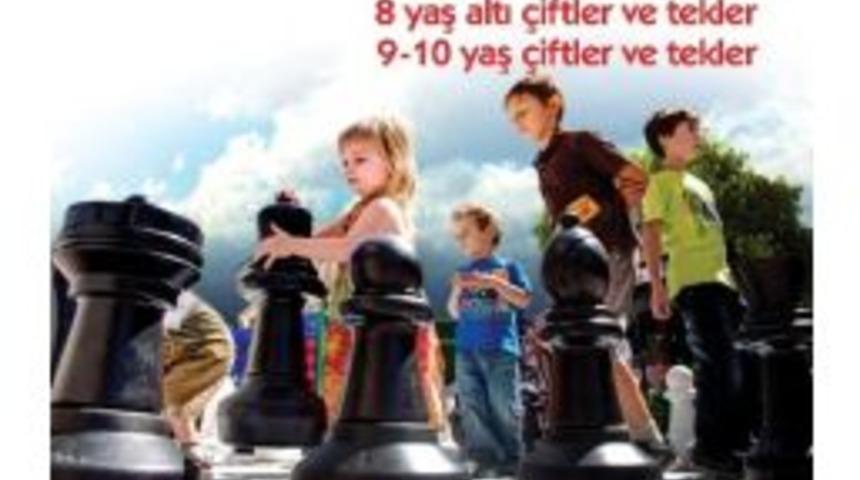 &Ccedil;ocuklar İ&ccedil;in Satran&ccedil; Şenliği Başlıyor