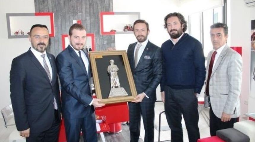 Eskişehir İş D&uuml;nyası Esgiad &Ccedil;atısı Altında Buluşuyor