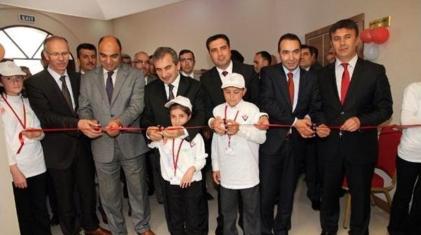Kadışehri Bilim Fuarı A&ccedil;ıldı