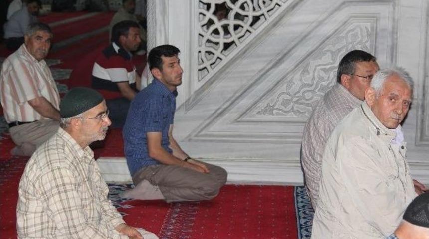 T&uuml;rkiye&rsquo;yi Ağlatan Madenci Bu Kez Kendi Ağladı