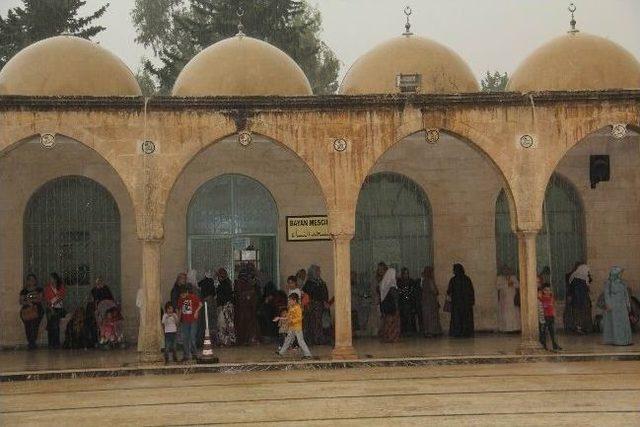 Şanlıurfa’da Fındık Büyüklüğünde Dolu