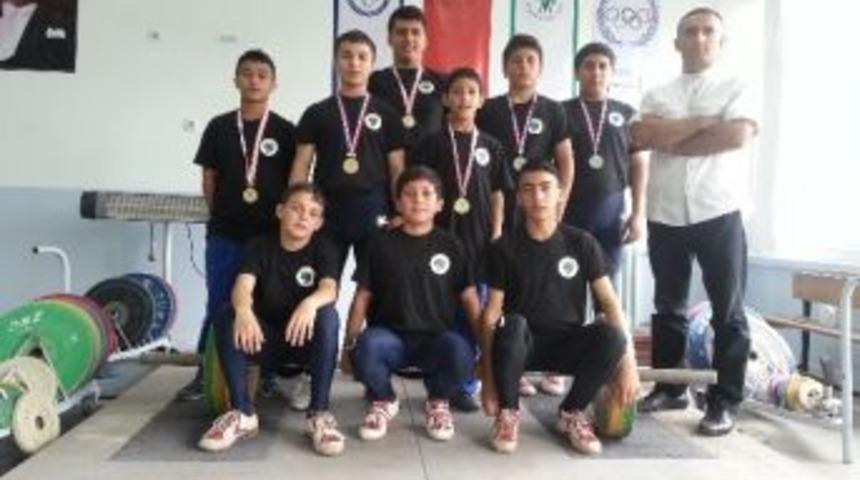 Mamak Belediyesi Halter Takımı&rsquo;ndan 4 Birincilik, 2 İkincilik