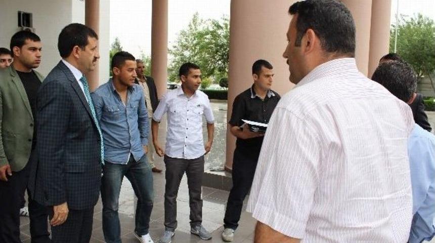 Eyy&uuml;biye Belediyesi&rsquo;nden Soma &Ccedil;ocuklarına &Ccedil;am Sakızı &Ccedil;oban Armağanı