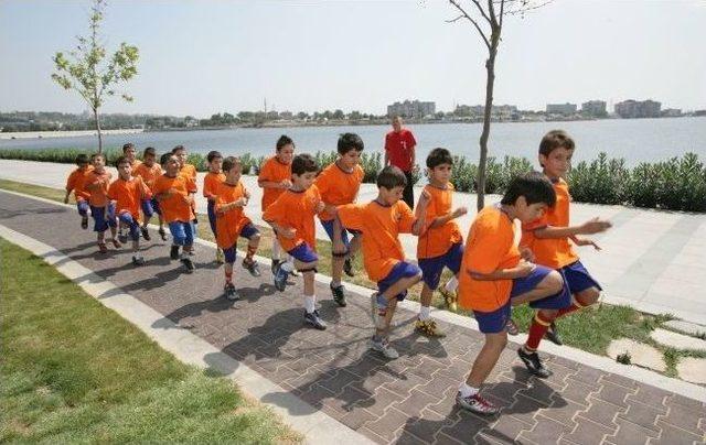 Küçükçekmece Belediyesi Yaz Spor Okulları nın Kayıtları Başlıyor 2