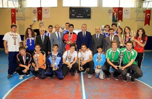 Kaymakamlık &Ouml;d&uuml;lleri Sahiplerini Buldu 1