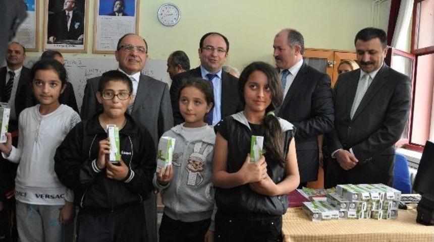 Tasarruflu Ampuller &Ouml;ğrencilerle Buluştu