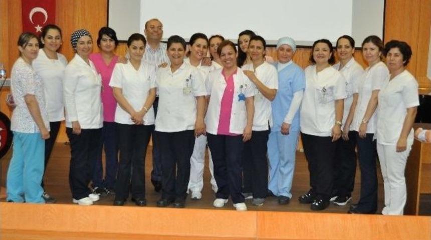 Anne S&uuml;t&uuml; Ve Emzirme Danışmanlığı Eğitimi