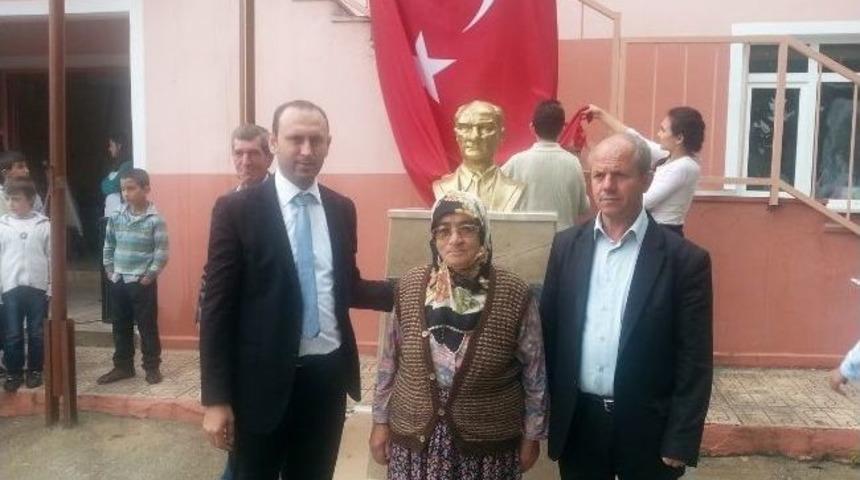 Nevriye Nine&rsquo;den &Ouml;rnek Davranış