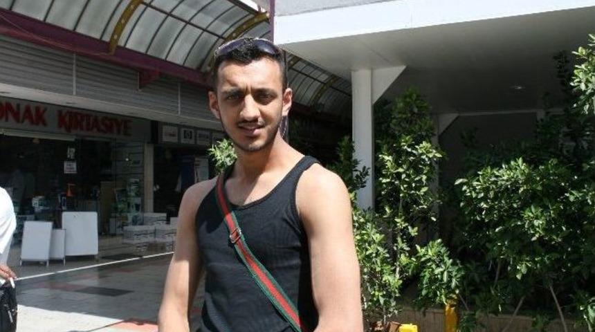 İngiliz Turist Kapka&ccedil;&ccedil;ıyı Pişman Etti