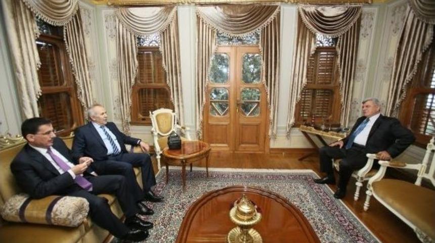 Vali Erdal Ata, Başkan Karaosmanoğlu&rsquo;nu Ziyaret Etti