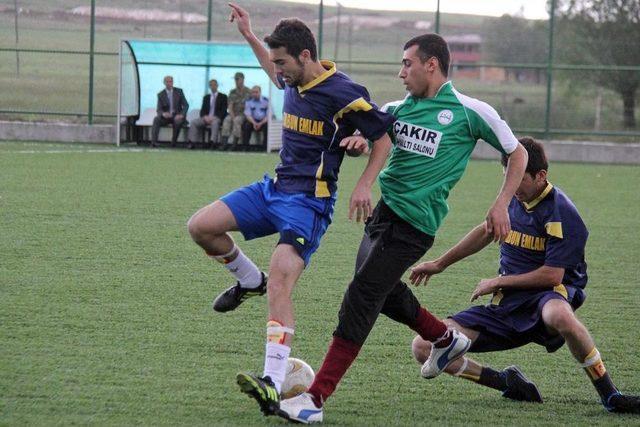 Hafik'te Futbol Turnuvası