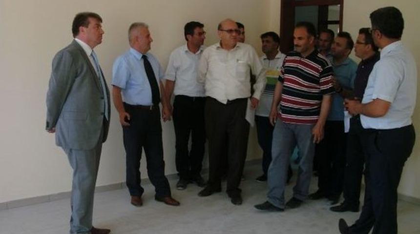 Vali Yardımcısı Balcıoğlu, Okul İnşaatında İncelemelerde Bulundu