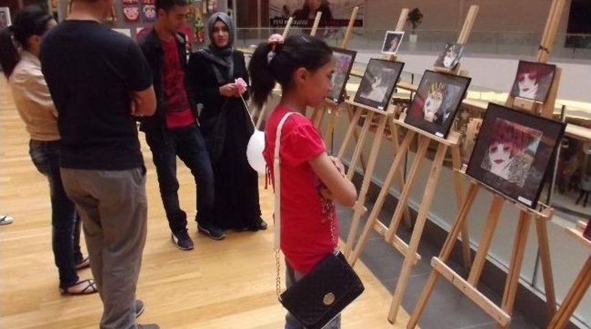 Dilek Anadolu Lisesi, İlk Kez Avm&rsquo;de Sergi A&ccedil;tı